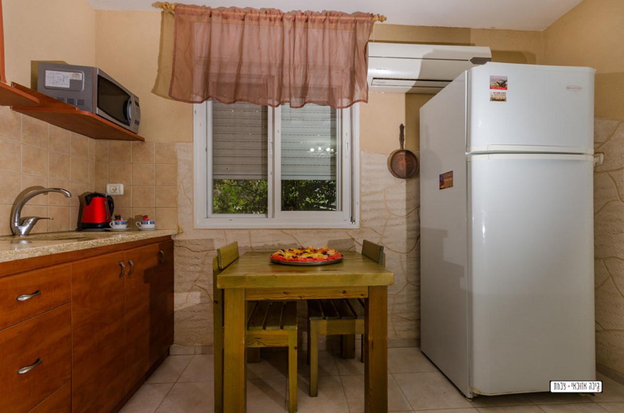 Moon Light Yavne'El Villa Exteriör bild